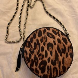 Express Round Shoulder Bag